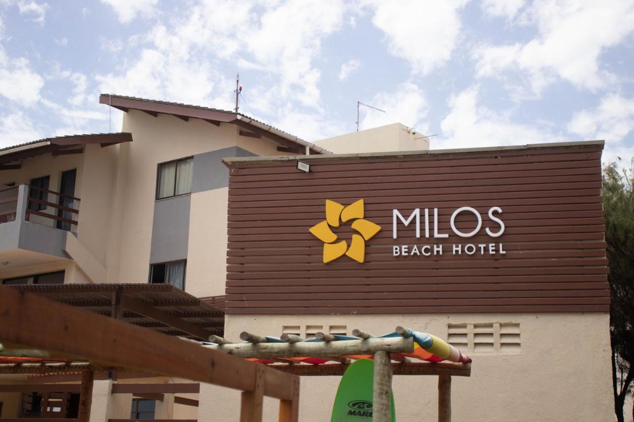 Milos Beach Hotel อากีราซ ภายนอก รูปภาพ