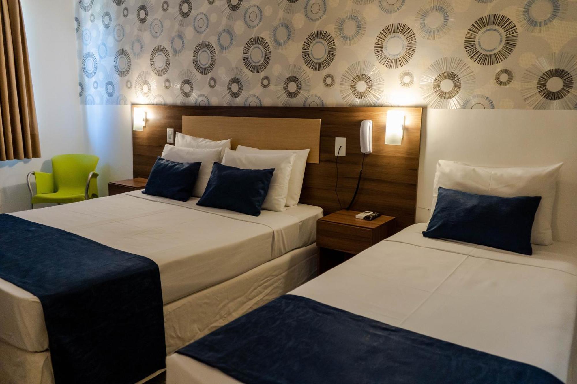 Milos Beach Hotel อากีราซ ภายนอก รูปภาพ