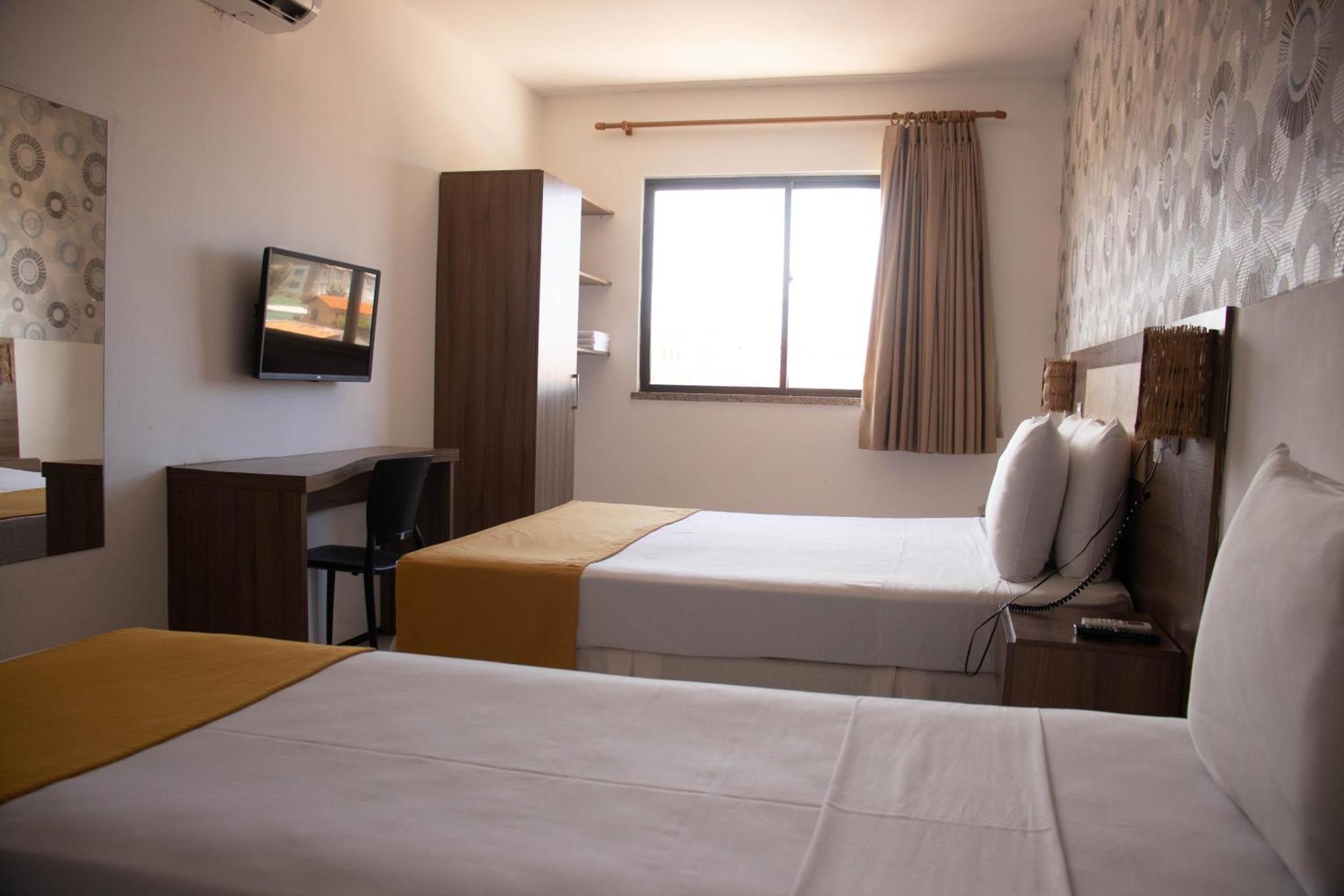 Milos Beach Hotel อากีราซ ภายนอก รูปภาพ